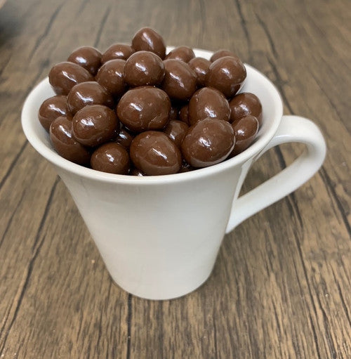 sugar free chocolate peanuts, love your peanuts but want some chocolate, try this sweet snack