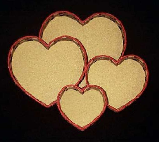 4 sizes of wicker basket hearts