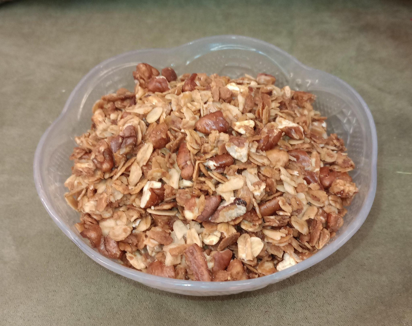 7oz Granola Pecans.com